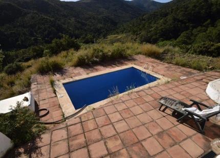Finca en venta en Estepona