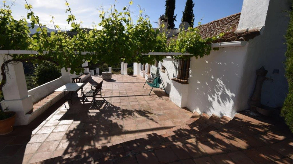 Finca en venta en Estepona