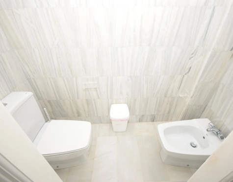 Apartamento Planta Baja en alquiler a corta temporada en Alcazaba Beach, Estepona East