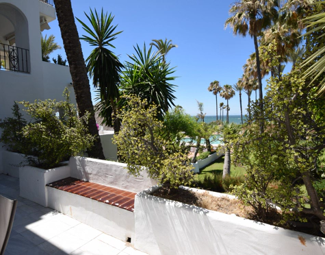 Apartamento Planta Baja en alquiler a corta temporada en Alcazaba Beach, Estepona East