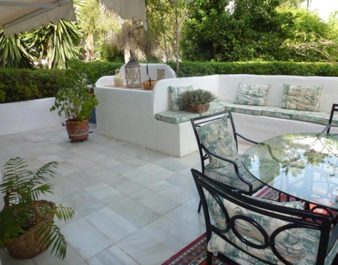 Apartamento Planta Baja en alquiler a corta temporada en Alcazaba Beach, Estepona East