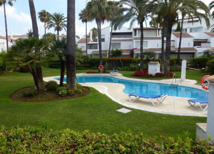 Adosado en alquiler a corta temporada en Bahia de Marbella, Marbella Este