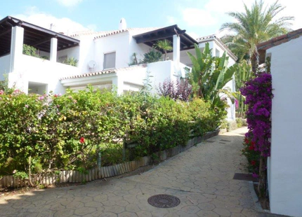 Adosado en alquiler a corta temporada en Bahia de Marbella, Marbella Este