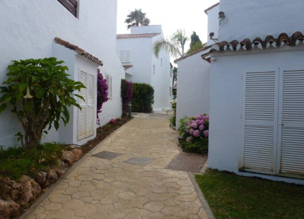 Adosado en alquiler a corta temporada en Bahia de Marbella, Marbella Este