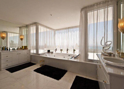 Villa for long term rent in Marbella Golden Mile