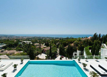 Villa for long term rent in Marbella Golden Mile