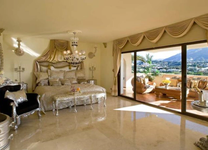 Villa for long term rent in Nueva Andalucia, Marbella