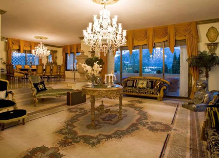 Villa for long term rent in Nueva Andalucia, Marbella