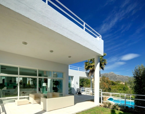 Villa for sale in La Quinta, Benahavis