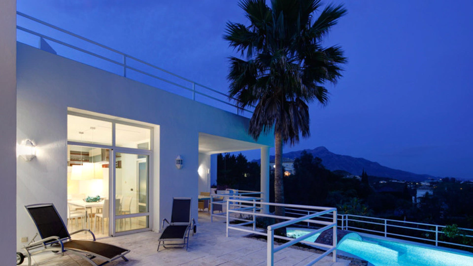 Villa for sale in La Quinta, Benahavis