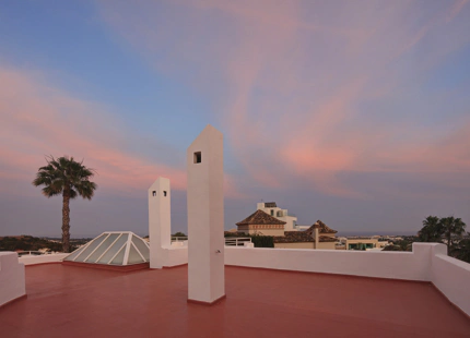 Villa for sale in La Quinta, Benahavis