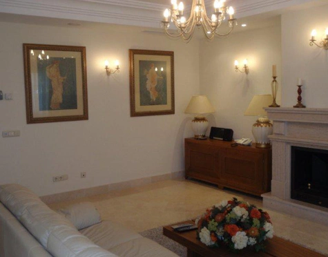 Villa en alquiler a corta temporada en Marbella - Puerto Banus