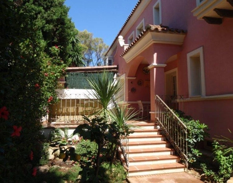Villa en alquiler a corta temporada en Marbella - Puerto Banus