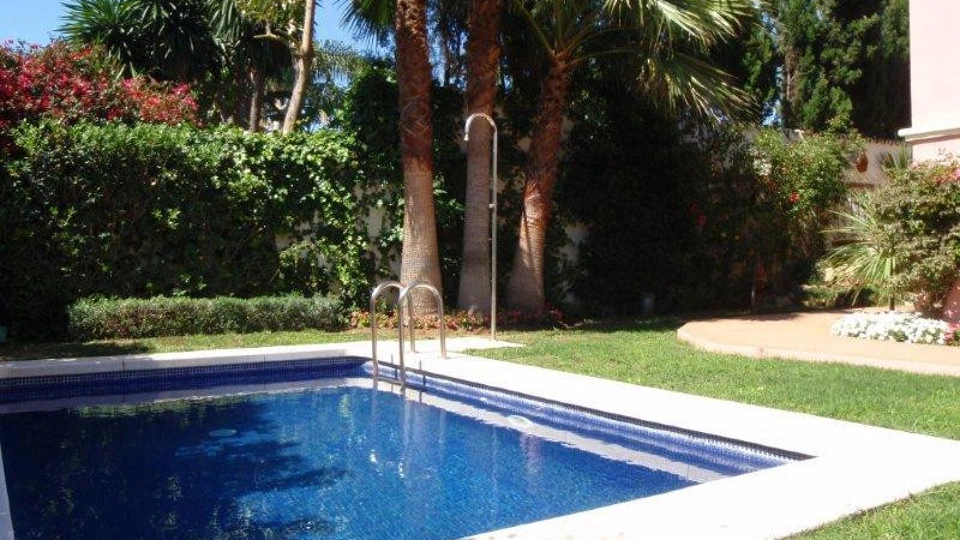 Villa for short term rent in Marbella - Puerto Banus