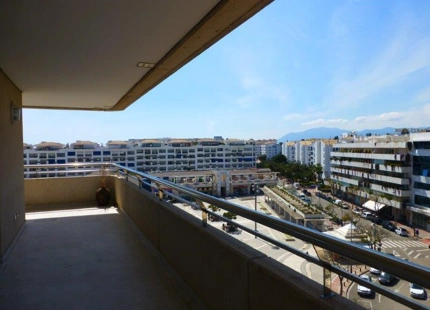 Apartment for long term rent in Marbella - Puerto Banus