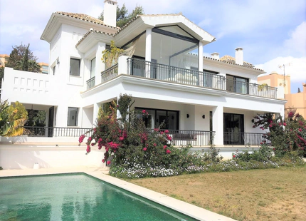 Villa for long term rent in Marbella - Puerto Banus