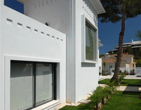 Villa en alquiler a corta temporada en Marbella - Puerto Banus