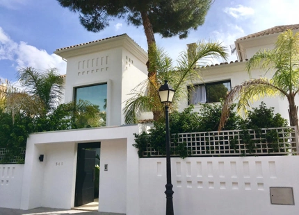 Villa for long term rent in Marbella - Puerto Banus
