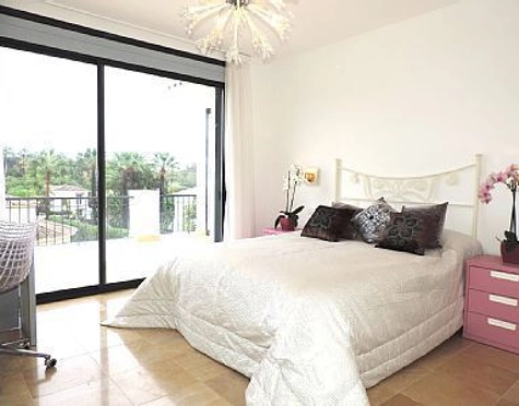 Villa en alquiler a corta temporada en Marbella - Puerto Banus
