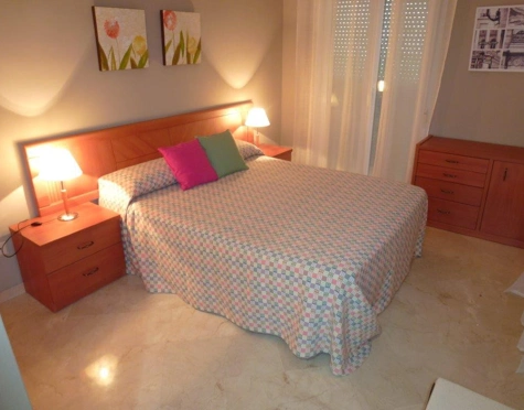Apartamento en alquiler a corta temporada en Costalita, Estepona East