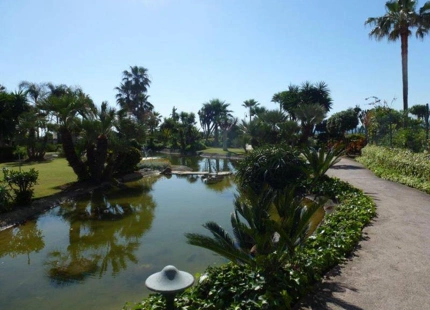 Apartamento en alquiler a corta temporada en Costalita, Estepona Este