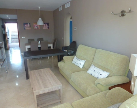 Apartamento en alquiler a corta temporada en Costalita, Estepona East