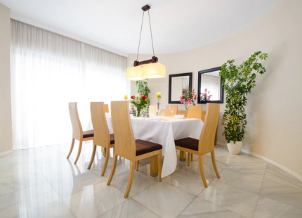 Villa for short term rent in Marbella - Puerto Banus