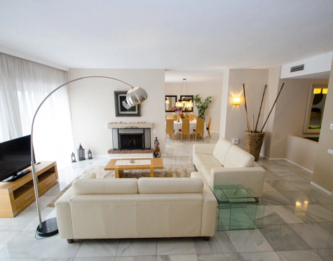 Villa en alquiler a corta temporada en Marbella - Puerto Banus