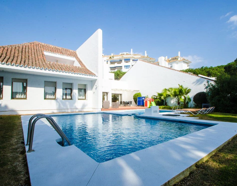 Villa for short term rent in Marbella - Puerto Banus