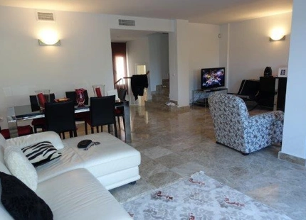 Adosado en alquiler a corta temporada en Nueva Andalucia, Marbella