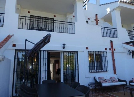 Adosado en alquiler a corta temporada en Nueva Andalucia, Marbella