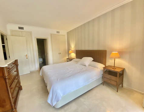 Apartamento Planta Baja en alquiler larga temporada en Marbella - Puerto Banus