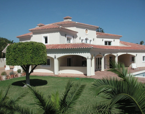 Villa for sale in Guadalmina Baja, San Pedro de Alcantara