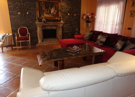 Villa for short term rent in Nueva Andalucia, Marbella
