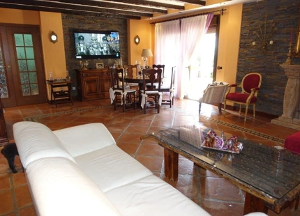 Villa for short term rent in Nueva Andalucia, Marbella