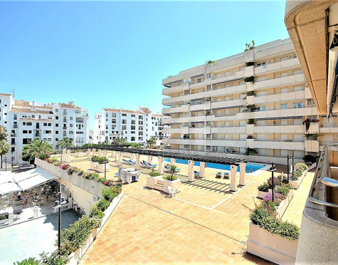 Apartment for sale in Marbella - Puerto Banus