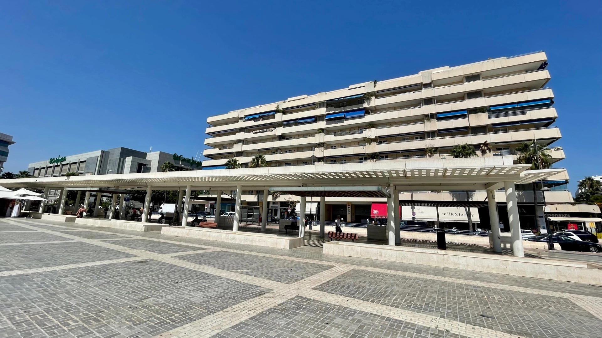 Apartment for sale in Marbella - Puerto Banus