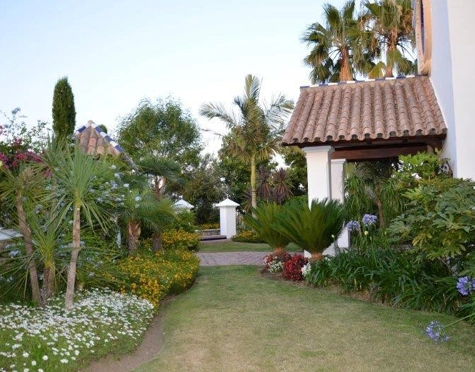 Villa for sale in Benahavis