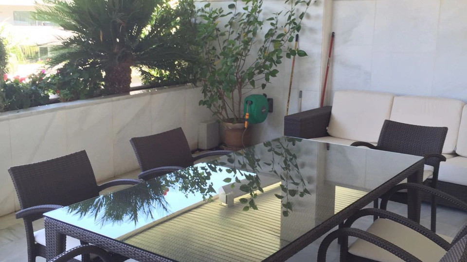 Apartment for long term rent in Marbella - Puerto Banus
