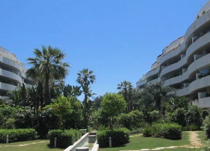 Apartment for long term rent in Marbella - Puerto Banus