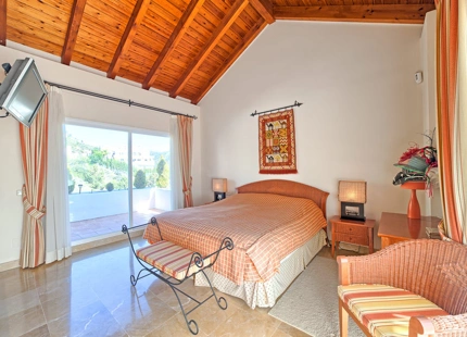 Penthouse for sale in Benahavis