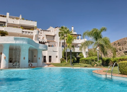 Penthouse for sale in Benahavis