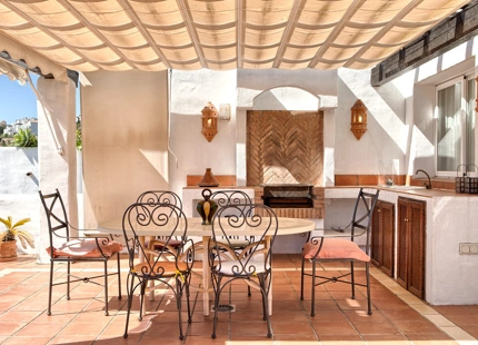 Penthouse for sale in Benahavis