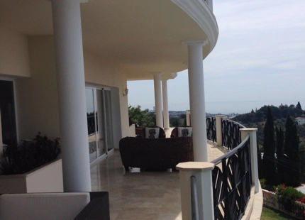Villa for long term rent in Marbella