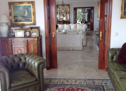 Villa for long term rent in Marbella