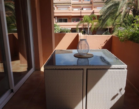 Apartamento en alquiler a corta temporada en Nueva Andalucia, Marbella