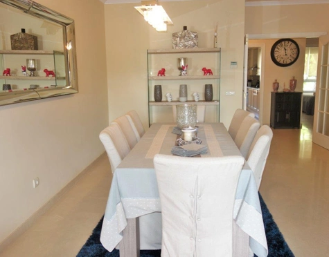 Apartamento en alquiler a corta temporada en Nueva Andalucia, Marbella