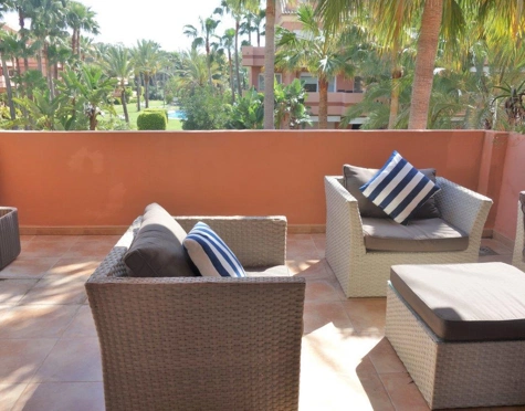 Apartamento en alquiler a corta temporada en Nueva Andalucia, Marbella