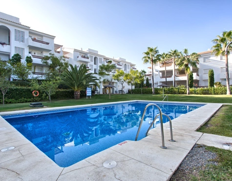 Apartment for short term rent in New Golden Mile, Estepona East