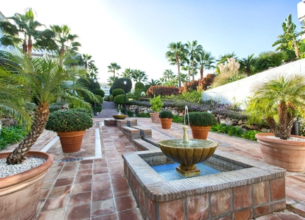 Apartamento en alquiler a corta temporada en New Golden Mile, Estepona Este